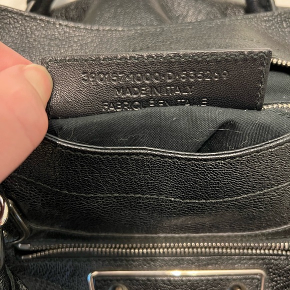 BALENCIAGA Classic City Metallic Edge Black with Silver Hardware- 2016 - Picture 3 of 6